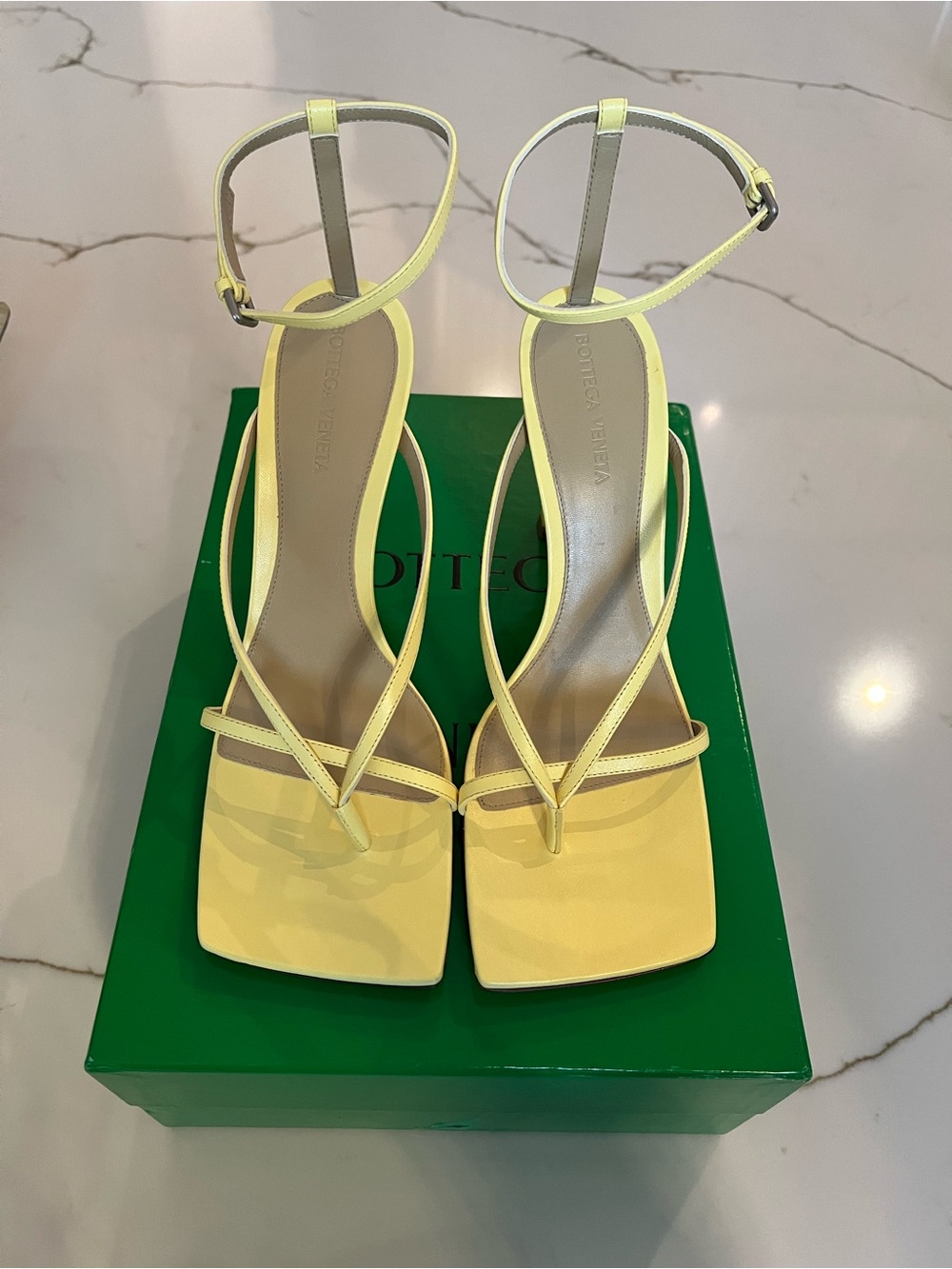 NEW Bottega Veneta Lemonade Stretch Sandals - Size 40